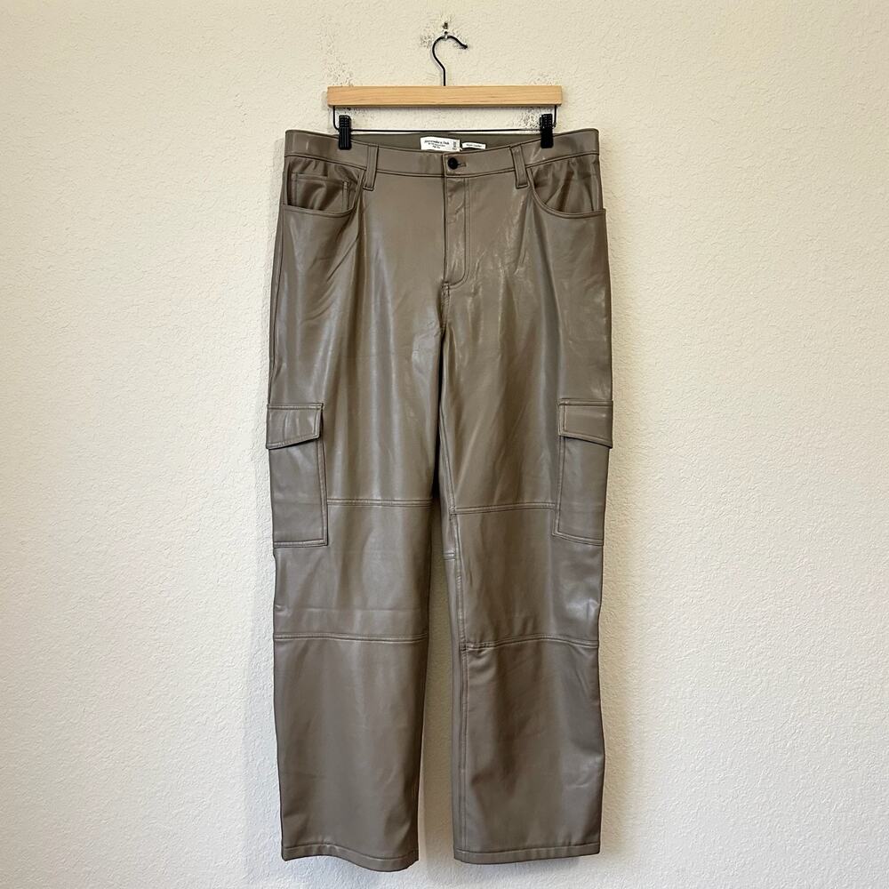 ABERCROMBIE & FITCH 90s Relaxed Pants Tan Vegan Leather High Rise NWOT